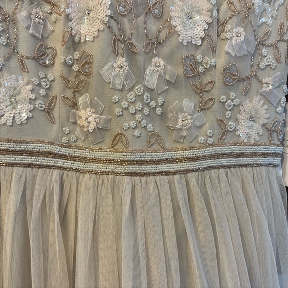 Mac Duggal Embellished illusion high Neck long sleeves Gown - Picture 9 of 13